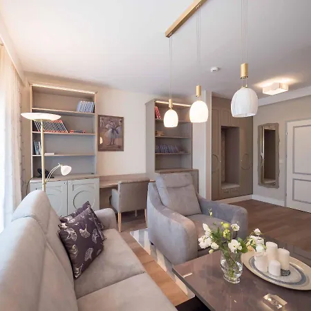 酒店 Rezydencja Live Centrum Rehabilitacji I Aktywizacji Okole