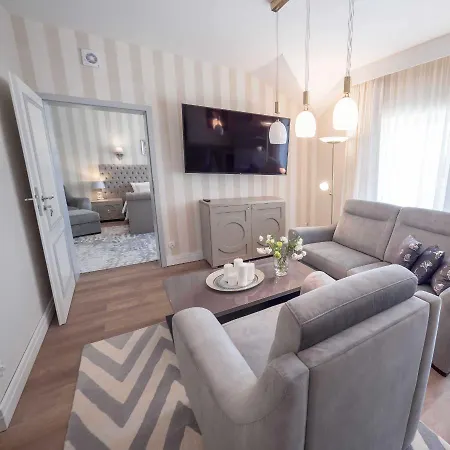 Rezydencja Live Centrum Rehabilitacji I Aktywizacji 酒店 *