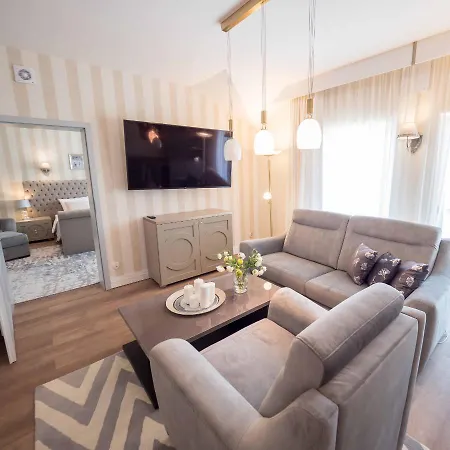 Rezydencja Live Centrum Rehabilitacji I Aktywizacji 酒店 Okole