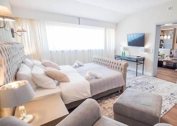 호텔 Rezydencja Live Centrum Rehabilitacji I Aktywizacji Okole