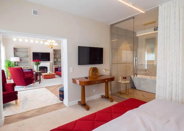 Rezydencja Live Centrum Rehabilitacji I Aktywizacji * Okole